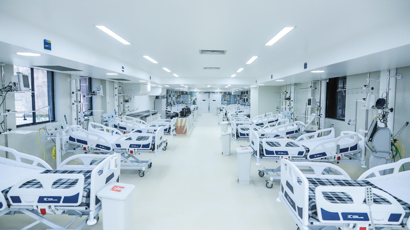 No Recife, Governo de Pernambuco entrega UTI Adulto do Hospital Barão de Lucena totalmente requalificada
